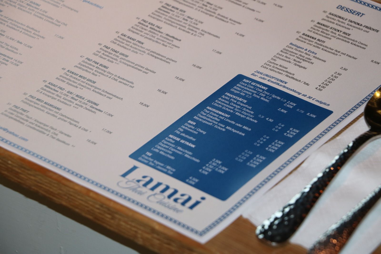 Lamai Speisekarte auf dem Tisch