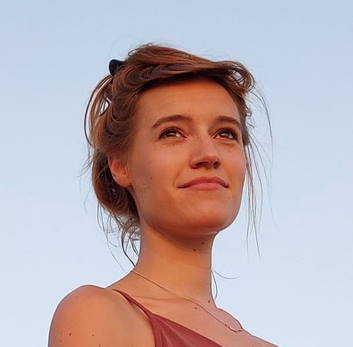 Isabelle P. 2 kleina